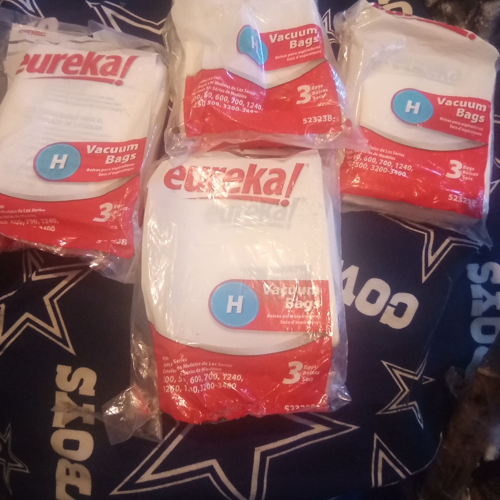 4 Packs Of Eureka H Vacuum Bags -3 Pk  White